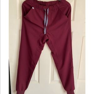 FIGS Tansen Joggers Size XS Burgundy